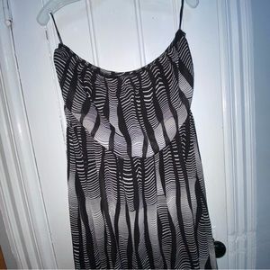 Strapless dress w/ sheer overlay 2x